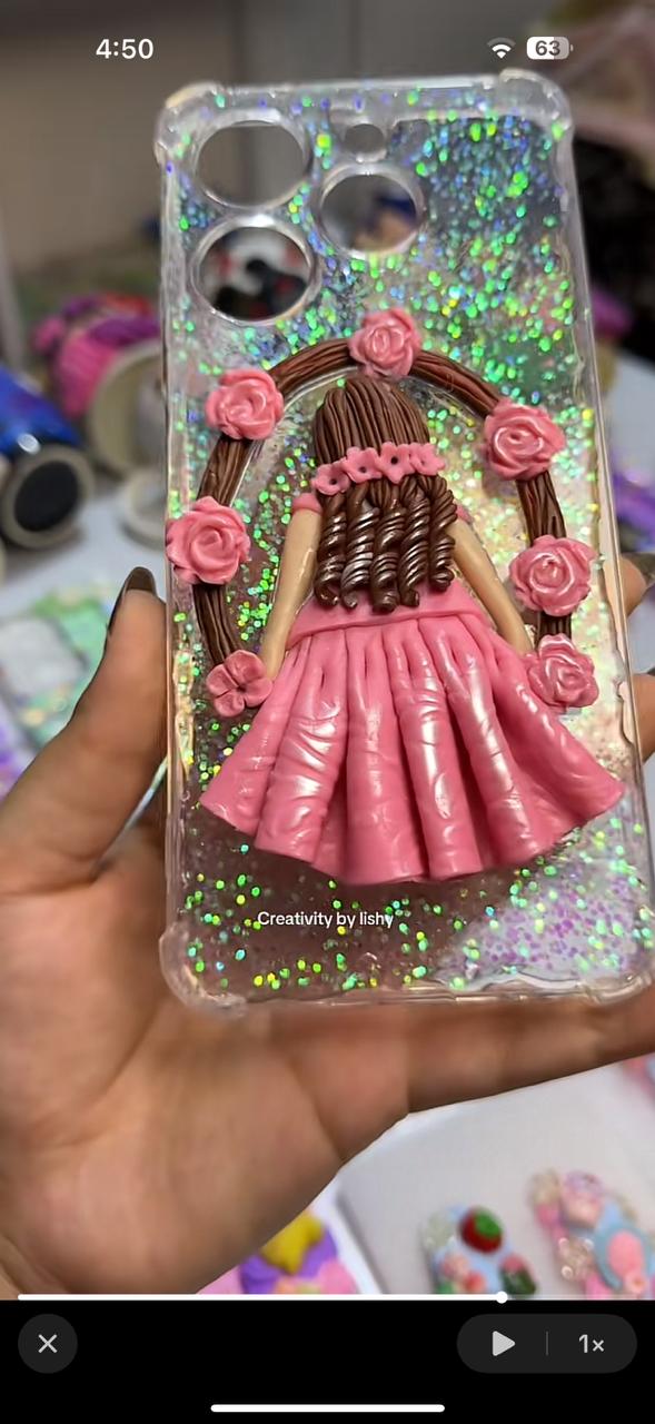 Relastic doll case