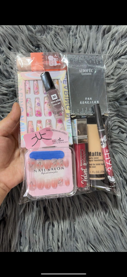 ALL IN ONE MAKEUP DEAL