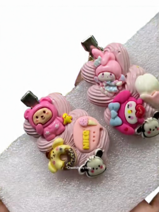 Mini hair pins