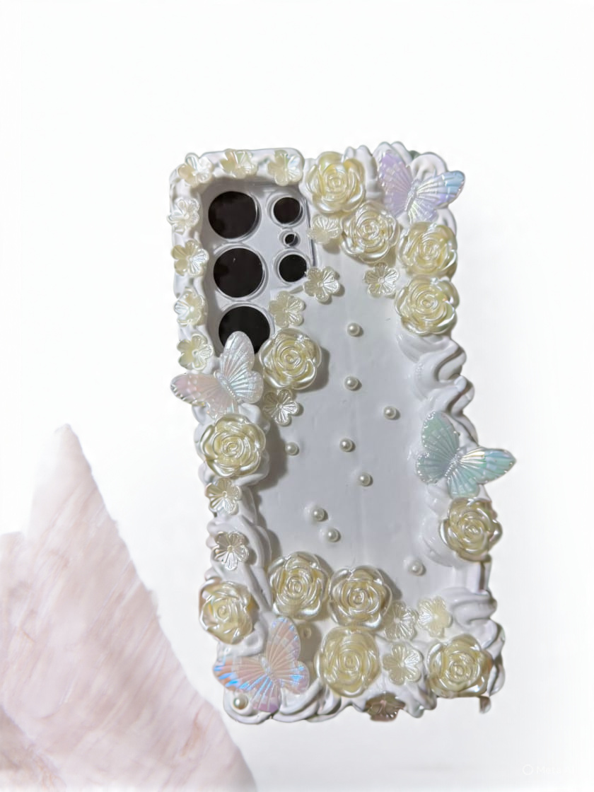 White vintage phone case