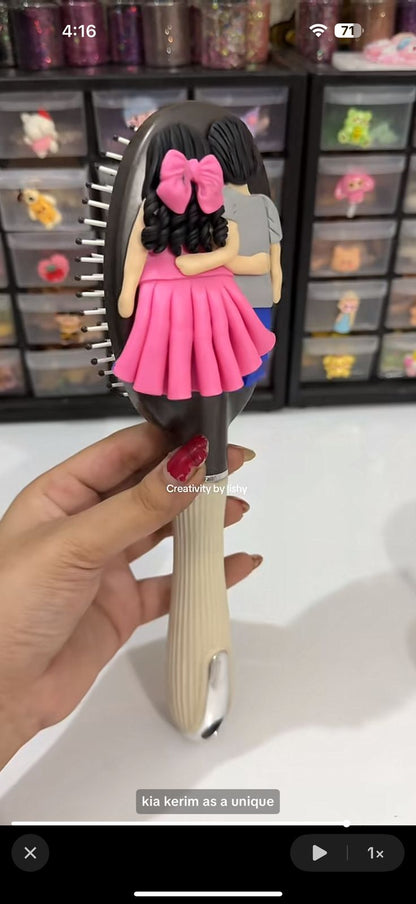 Clay art couple costumize hair brush