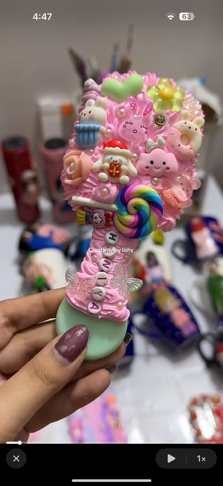 Costumize mini decoden hair brush